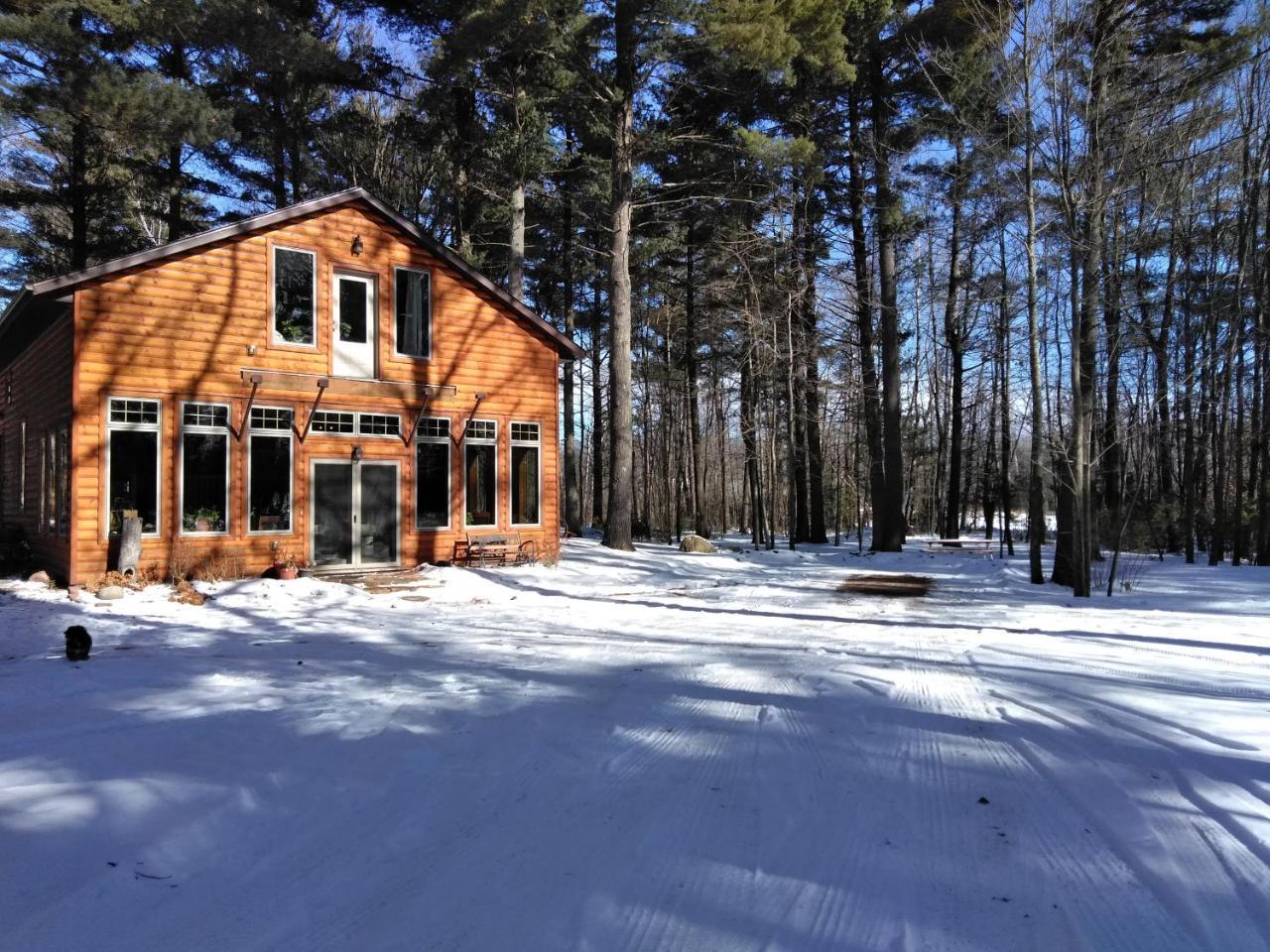 Bed And Breakfast Suite At The Wooded Retreat Pine City Exterior photo