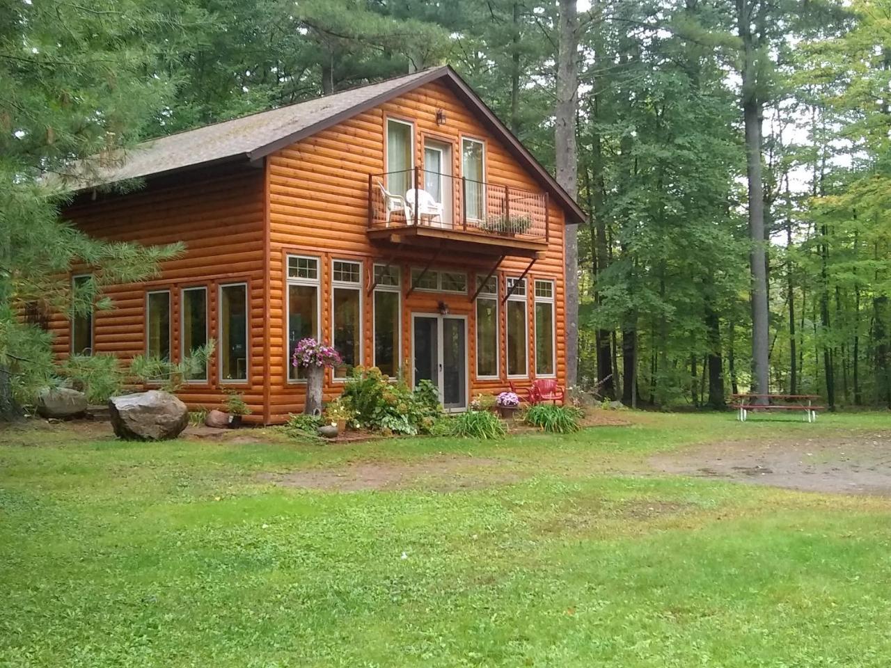 Bed And Breakfast Suite At The Wooded Retreat Pine City Exterior photo