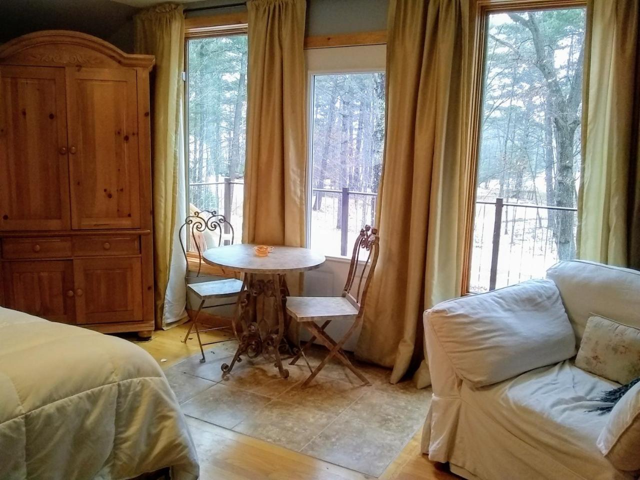 Bed And Breakfast Suite At The Wooded Retreat Pine City Exterior photo